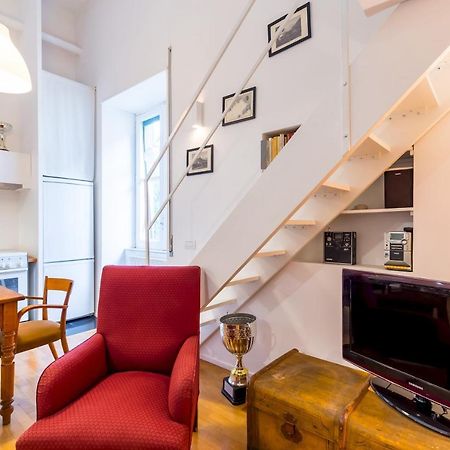 Appartamento Grifeo - Quiet And Relaxing Flat On Panoramic Route Napoli Esterno foto