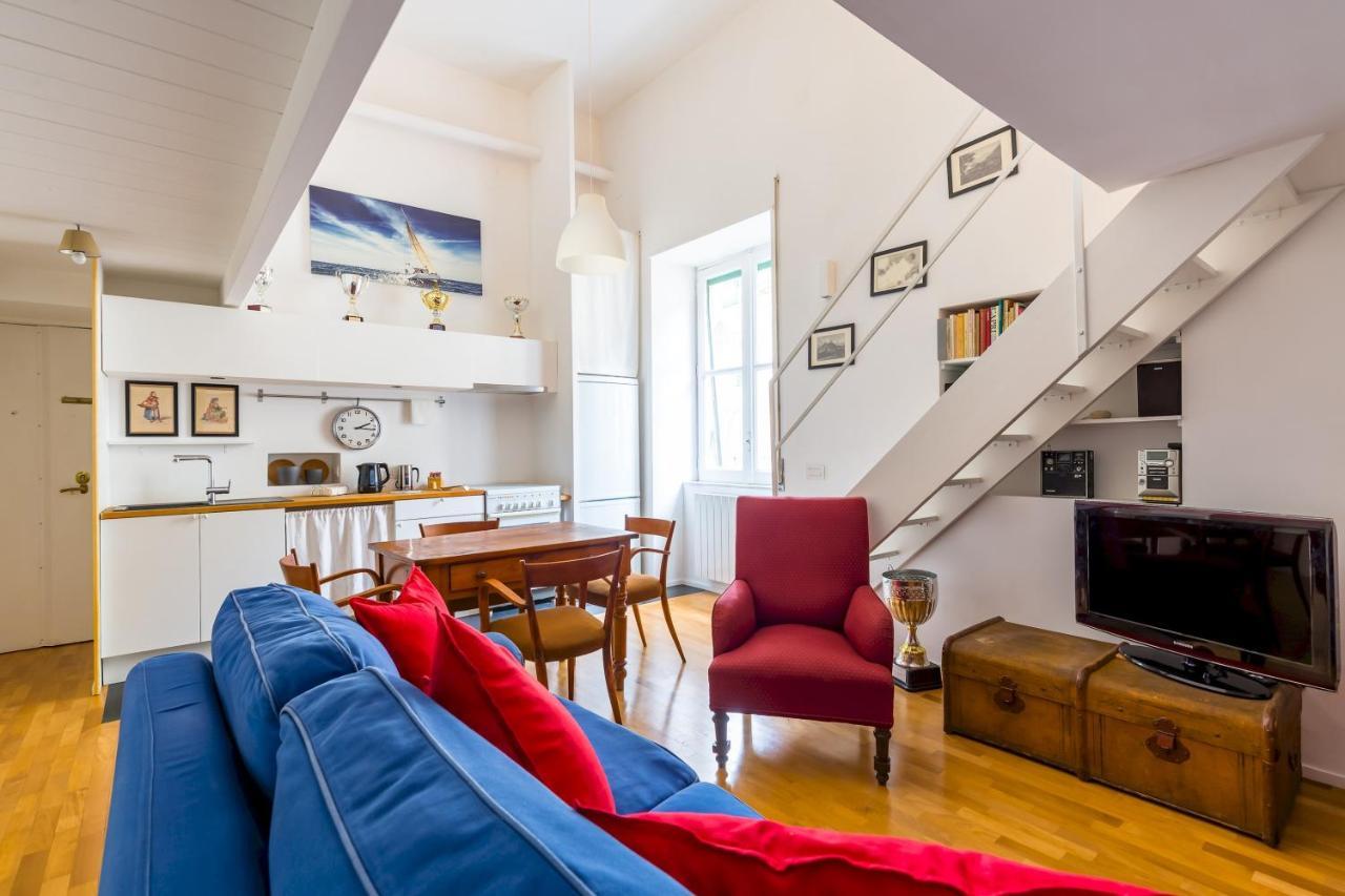 Appartamento Grifeo - Quiet And Relaxing Flat On Panoramic Route Napoli Esterno foto